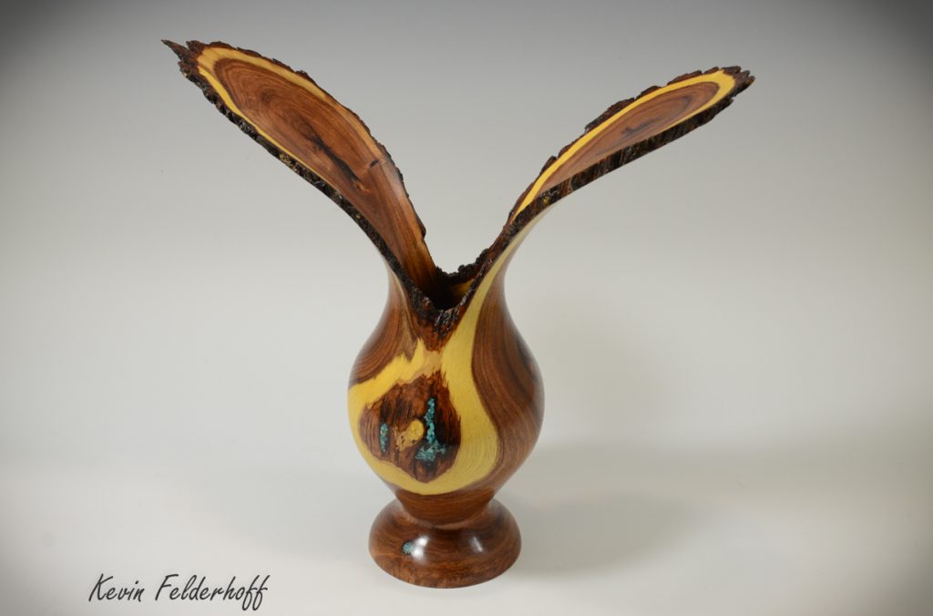 mesquite_vase_turquoise_inlay_flying_wing